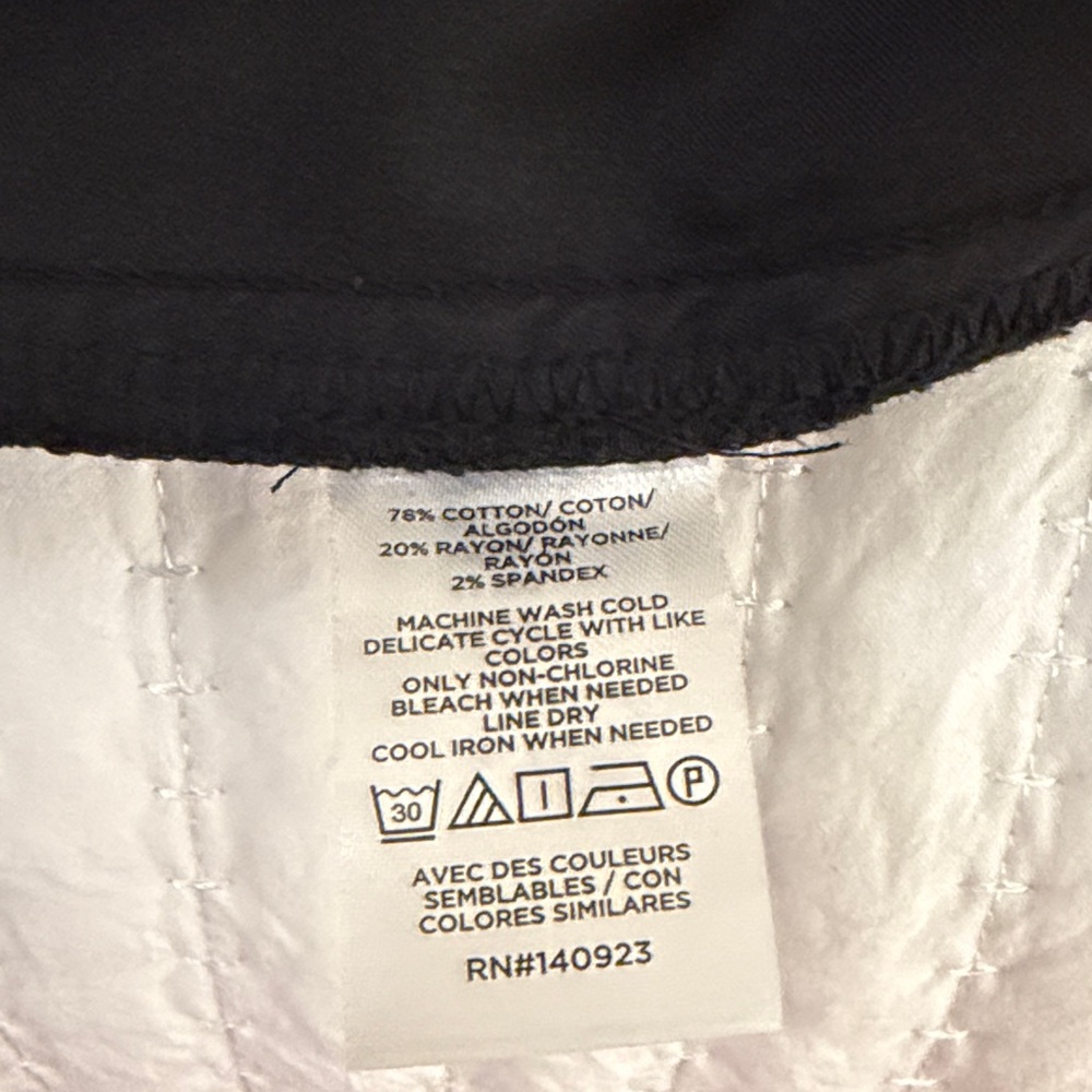 LOFT NWT Riviera Classic Black Women's Shorts - Picture 5 of 5